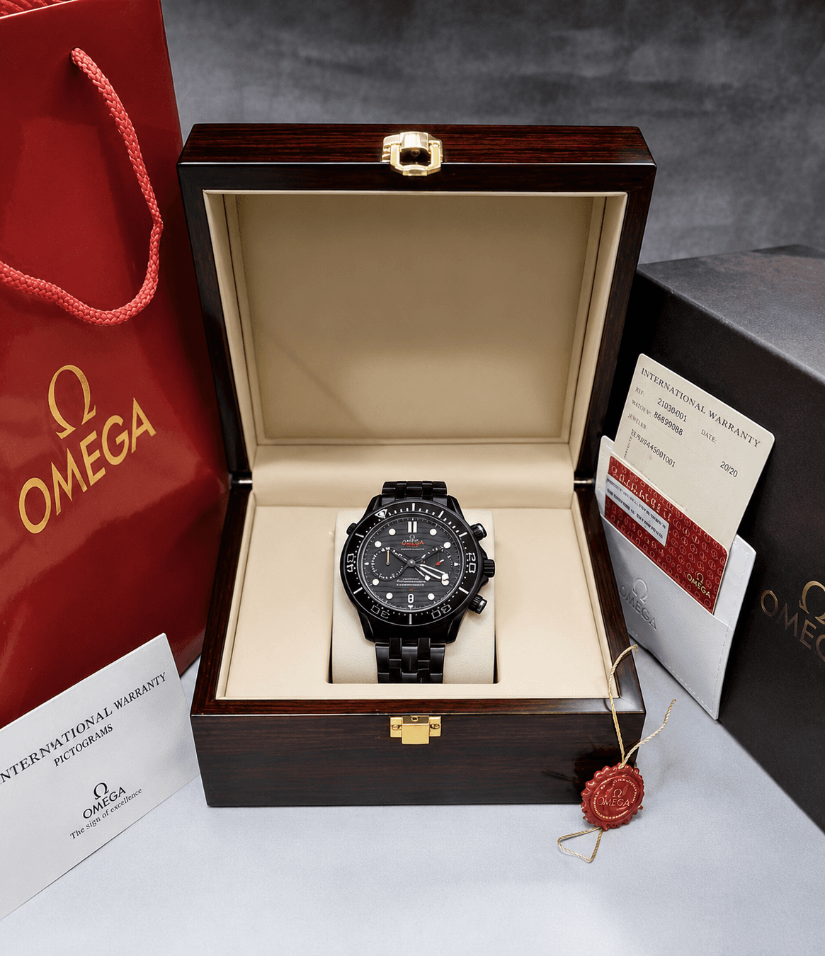 Omega Seamaster Diver 300m Black